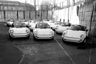 Bild: Porsche 911 SC RS (1984) - Eine Homologations-Sonderserie von 20 Fahrzeugen vom Typ 911 SC RS wird zu Beginn des Jahres 1984 an Privatkunden mit Motorsportambitionen ausgeliefert