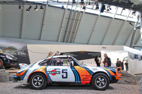 Porsche 911 SC Safari (1978) -2993 cm3, 250 PS, 1250 kg - Retro Classics Stuttgart 2017