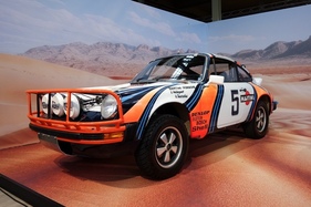 Porsche 911 SC Safari (1978) – in der Ausstellung "Porsche Driven by Dreams"