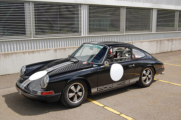 Porsche 911 SWB (1965) - offered at the auction of the Oldtimer Galerie Toffen on the occasion of the Dolder Classics on June 8, 2013
