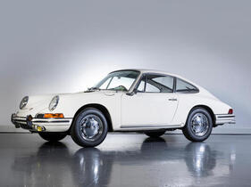 Porsche 911 'SWB' Coupé (1965) - als Lot 156 an der Bonhams Goodwood Revival Versteigerung 2025
