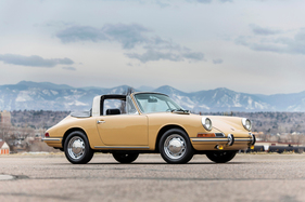 Porsche 911 Soft-Window Targa (1968) als Lot 3088 versteigert an der Auktion RM Sotheby's Fort Lauderdale 2019