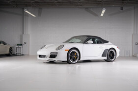 Porsche 911 Speedster (2011) - Lot 2138 at the RM/Sotheby's "The White Collection" auction in Houston on December 1-2, 2023