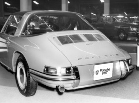 Porsche 911 T (1968) - preisgünstige Ausführung des Zweiliters in der Targa-Version - Genfer Autosalon 1968