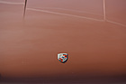 Porsche 911 T (1972) - das Porsche-Wappen auf dem Bug