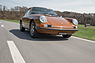 Porsche 911 T (1972) - das T-Modell musste serienmässig ohne Frontspoiler auskommen (© Daniel Reinhard, 2015) Porsche 911 T (1972) - das T-Modell musste serienmässig ohne Frontspoiler auskommen (© Daniel Reinhard, 2015)