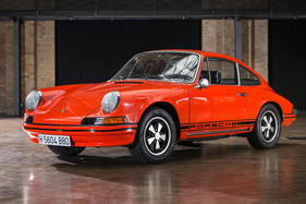 Porsche 911 T 2,0 Litres Coupé (1969) - angeboten als Lot 367 an der Bonhams-Versteigerung im Grand Palais Paris am 4. Februar 2016 (1969)