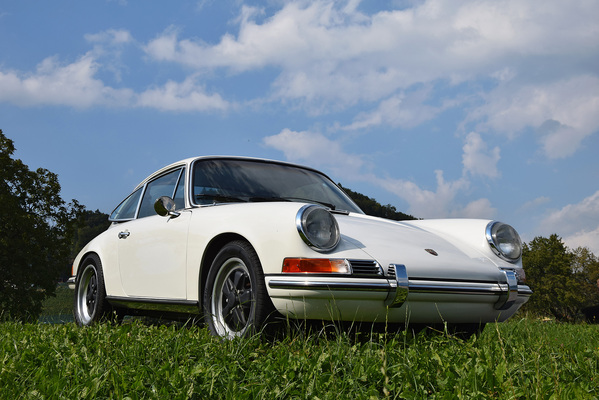 Porsche 911 T 2,2 (1970) - angeboten an der Versteigerung der Oldtimer Galerie in Toffen am 28. November 2015