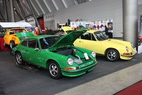 Porsche 911 T 2.4 (1972) - in viperngrün, im Auslieferungszustand - an der Retro Classics Stuttgart 2013