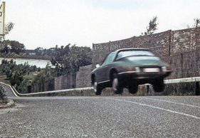 Porsche 911 Targa (1965) - auf Testfahrten hart herangenommen
