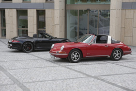Porsche 911 Targa (1966) - hier fällt der Grössenunterschied noch gar nicht so stark auf