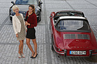 Porsche 911 Targa (1966) - wer kriegt welchen von den beiden Damen