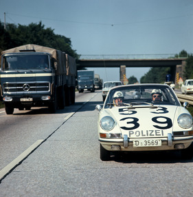 Porsche 911 Targa (1968) - im Einsatz für die Polizei