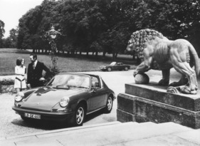 Porsche 911 Targa (1972) - die beiden Targas von Porsche, im Hintergrund der 914