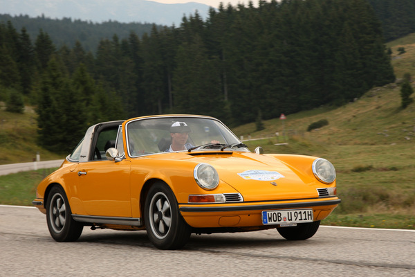 Porsche 911 Targa an der ADAC Trentino Classic 2012