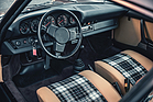 Porsche 911 Turbo (1975) - als Lot 229 angeboten an der RM/Sotheby's Versteigerung "Driven by Disruption" in New York am 10. Dezember 2015