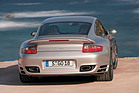 Porsche 911 Turbo (2006) - von hinten dem Vorgänger recht ähnlich