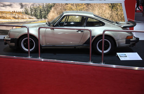 Porsche 911 Turbo 3.0 (1976) - dies war Paul Pietsch' persönlicher Alltagswagen - Pietsch gründete die Zeitschrift "Das Auto", aus dem später "Auto Motor & Sport" wurde - am Genfer Automobilsalon 2014 (1976)