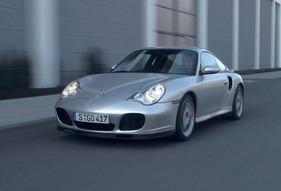 Porsche 911 Turbo (996) (2004) - mit den berühmten kontrovers diskutierten Scheinwerfern