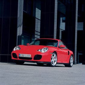 Porsche 911 Turbo (996) (2004) - mit grossen Lufteinlässen im Frontspoiler