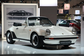 Porsche 911 Turbo Cabriolet Studie (1981) - mit Allradantrieb und offenem Cabriolet-Dach wurde an der IAA 1981 das Publikumsinteresse getestet (Techno Classica 2013)