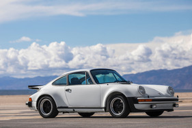 Porsche 911 Turbo Carrera (1975) - als Lot 258 an der RM/Sotheby's Online Only Open Roads Versteigerung im März 2021