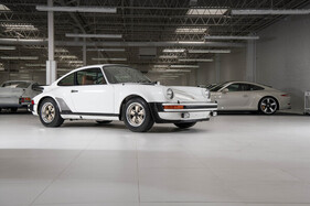 Porsche 911 Turbo Carrera (1976) - Lot 2114 at the RM/Sotheby's "The White Collection" auction in Houston on December 1-2, 2023