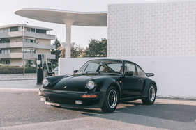 Porsche 911 Turbo Carrera (1976) - als Lot 196 angeboten an der RM/Sotheby's Versteigerung von Paris am 1. Februar 2023