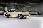 Bild: Porsche 911 Turbo Coupé (1979) - Lot 2153 an der RM/Sotheby's "The White Collection" Versteigerung in Houston am 1./2. Dezember 2023