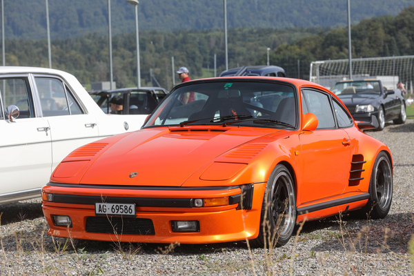 Porsche 911 Turbo "Flachbau" (1978) - mit flacher Frontgestaltung im Stil der Wettbewerbswagen - 6. Lägern Classic 2023