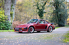 Porsche 911 Turbo 'Flat Nose' Coupé (1986) – angeboten als Lot Nr. 229 bei der RM-Sotheby's-Versteigerung in Paris am 4. und 5. Februar 2025