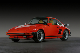 Porsche 911 Turbo 'Flat-Nose' Coupe (1987) - als Lot 112 angeboten an der RM/Sotheby's Versteigerung in Miami vom 10. Dezember 2022