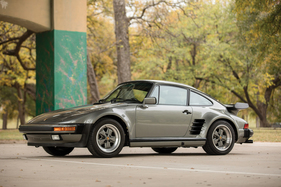 Porsche 911 Turbo 'Flat Nose' Coupé (1988) - als Lot 141 an der RM/Sotheby's Arizona Versteigerung am 18. Januar 2018