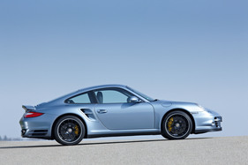 Porsche 911 Turbo S (2010) - farbige Bremsbacken waren in jener Zeit beliebt