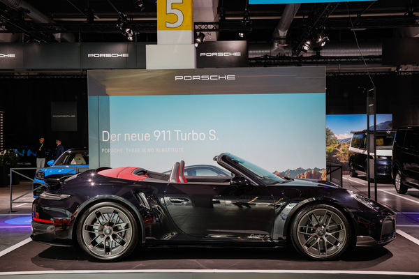 Porsche 911 Turbo S (2025) - an Leistung fehlt es hier sicher nicht - 38. Auto Zürich 2025