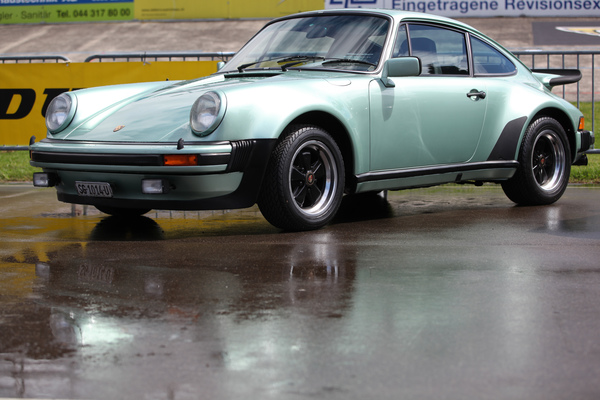 Porsche 911 Turbo - in eleganter grüner Farbgebung - Dolder Classics Mai 2017