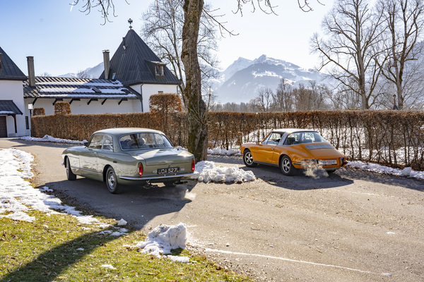 Bild: Porsche 911 und Bristol 411 - Klassiker in Kitzbühel