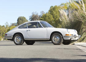 Porsche 911S 2.0 Coupe (1967) - als Lot 113 angeboten an der Bonhams-Versteigerung von Scottsdale am 15. Januar 2015