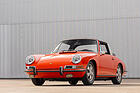 Image: Porsche 911S 2.0 'Soft Window' Targa (1967) - as lot 140 at the Bonhams "The Scottsdale Auction" 2025