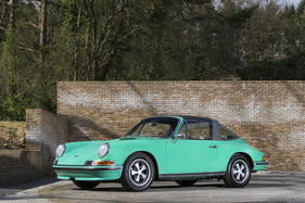 Porsche 911S 2.4-Litre 'Oelklappe' Targa (1972) - als Lot 117 angeboten an der Versteigerung von Monaco am 13. Mai 2016