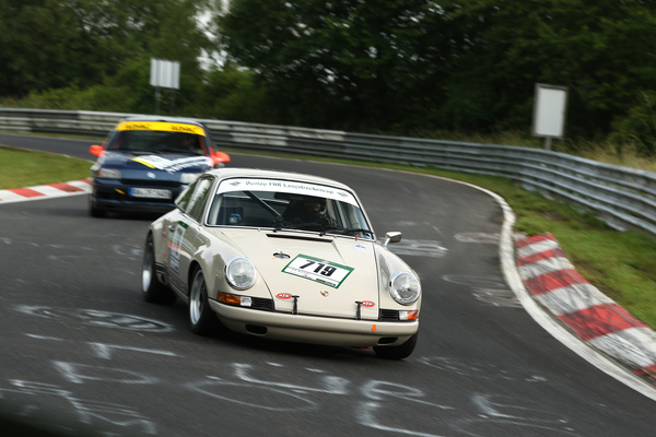 Porsche 911S  an der Historic Trophy Nürburgring 2016 - FHR Langstrecken Cup
