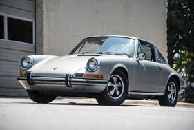 Porsche 911T Targa (1971) - als Lot 305 an der Philadelphia-Versteigerung von Bonhams am 2. Oktober 2017