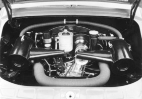 Porsche 912 (1965) - der Vierzylinder im Heck des Porsche