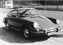 Porsche 912 (1966) - Pressefoto des Werks, aufgenommen auf der Solitude Rundstrecke