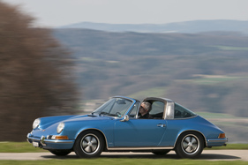 Porsche 912 Targa (1968) - die blaue Farbe steht dem 912-er sehr gut