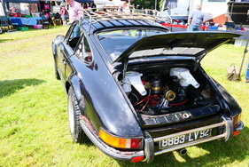 Porsche 912 mit blitzsauberem Motor... – Bockhorner Oldtimermarkt 2025