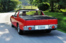 Porsche 914/4 Pickup (1971) - ... um in dieser Ansicht plötzlich überhaupt nichts mehr vom gewohnten Mittelmotor-Targa mit der Typnummer 914 zu haben.