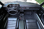 Porsche 914-6 (1970) - gute Platzverhältnisse für zwei Personen, notfalls konnte ein Dritter in der Mitte sitzen