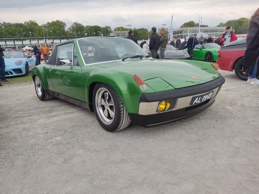 Porsche 914/6 (1970) mit den breiten Kotflügeln des GT-Kits – Porsche-Treffen Dinslaken 2022
