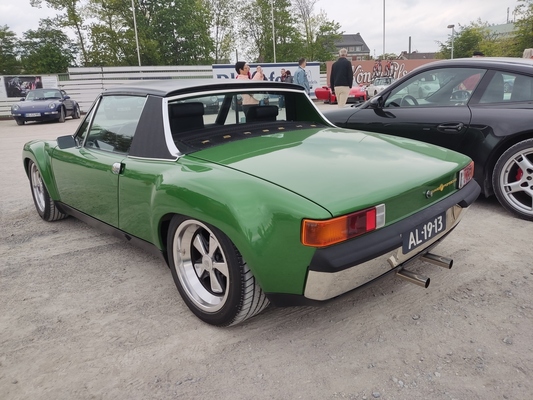 Porsche 914/6 (1970) mit nachträglich montiertem Doppelaspuff – Porsche-Treffen Dinslaken 2022